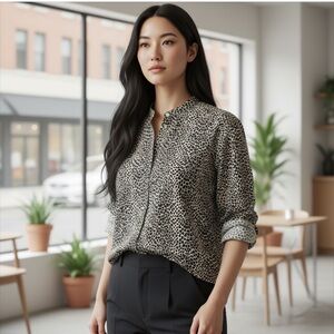 Liz Claiborne Black and White Notched Collar Button Down Shirt